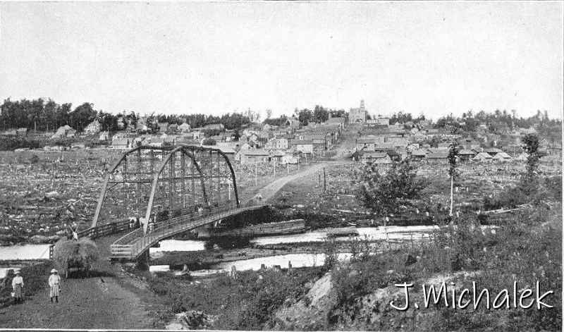 crystal_falls_main_street_circa_1904.jpg